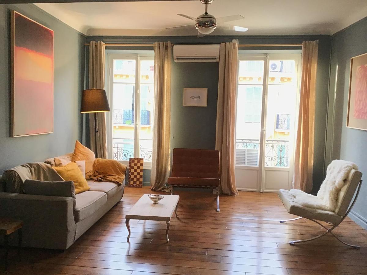 Modern, Traditional , Bright And Stylish Appartement Nisa Exterior foto